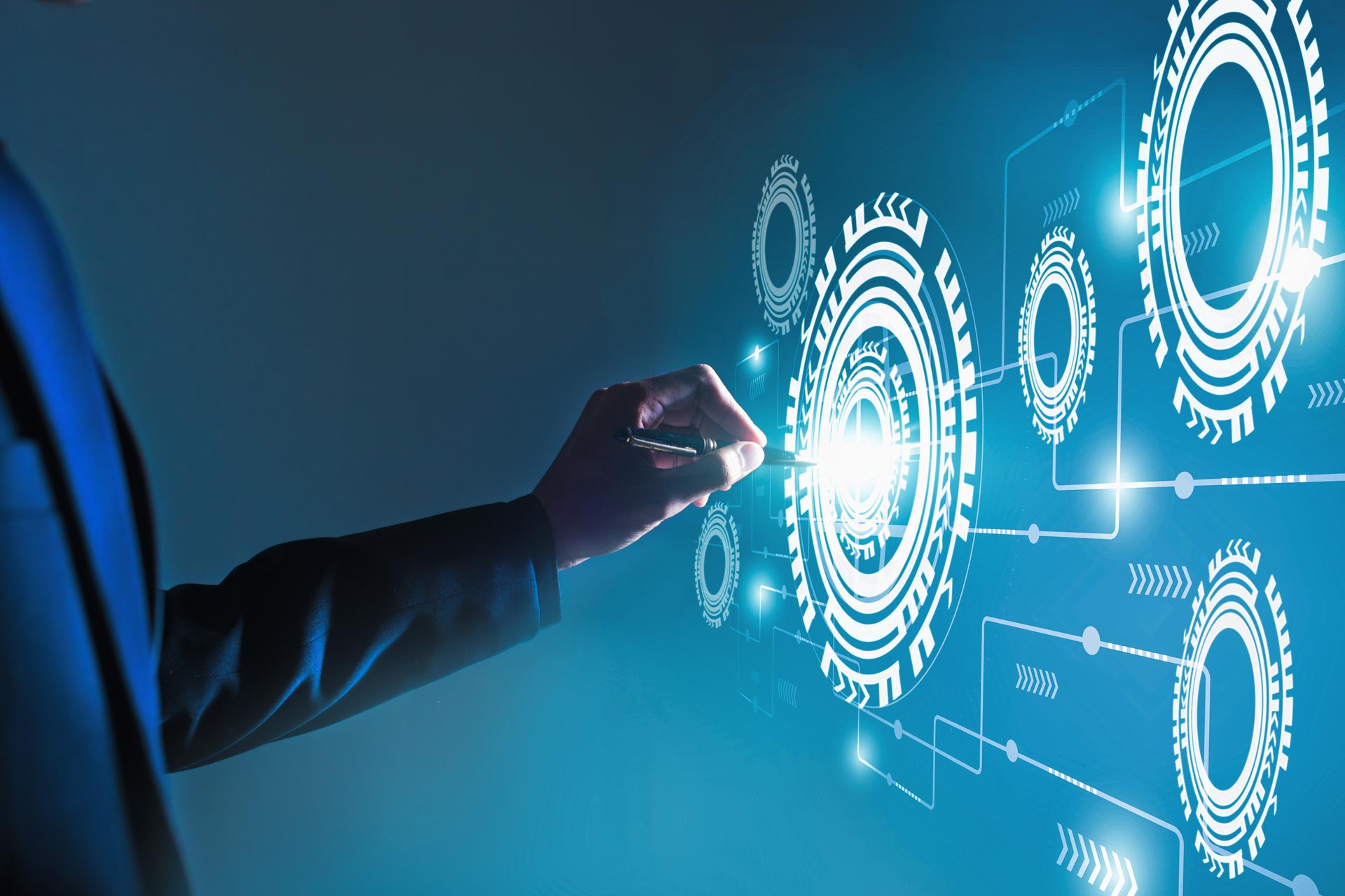 WIIT unterstützt Unternehmen bei der Steigerung der Effizienz ihrer Management-Infrastruktur durch die Aktivierung von ECM-Prozessen, die in den ERP-Plattformen integriert sind! Auf diese Weise können Unternehmen die Daten- und Ablauflast auf den Anwendungen abfedern und die Informationsqualität, Effizienz und Ausfallsicherheit verbessern.