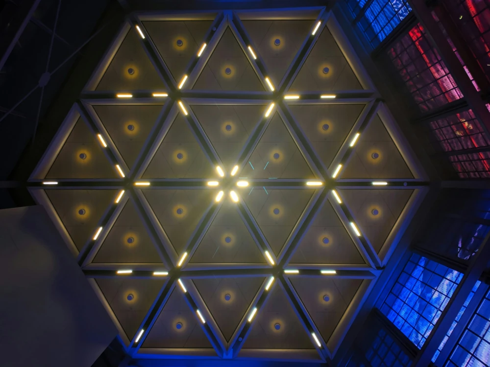 Servizi cloud e di cyber security white-label con sicurezza enterprise e infrastruttura scalabile per accelerare i tuoi progetti e aumentare i tuoi margini.
